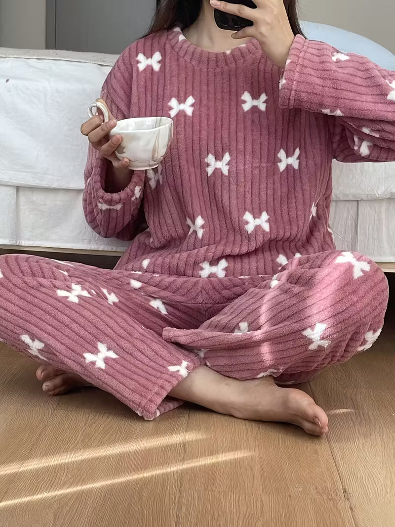 Cosy Bow Flannel Pyjama Set – Long Sleeve Top & Pants