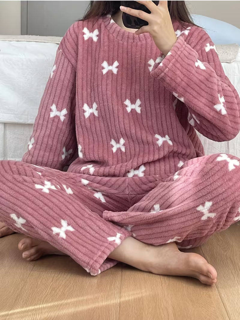 Cosy Bow Flannel Pyjama Set – Long Sleeve Top & Pants