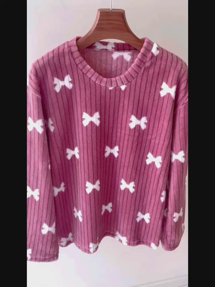 Cosy Bow Flannel Pyjama Set – Long Sleeve Top & Pants